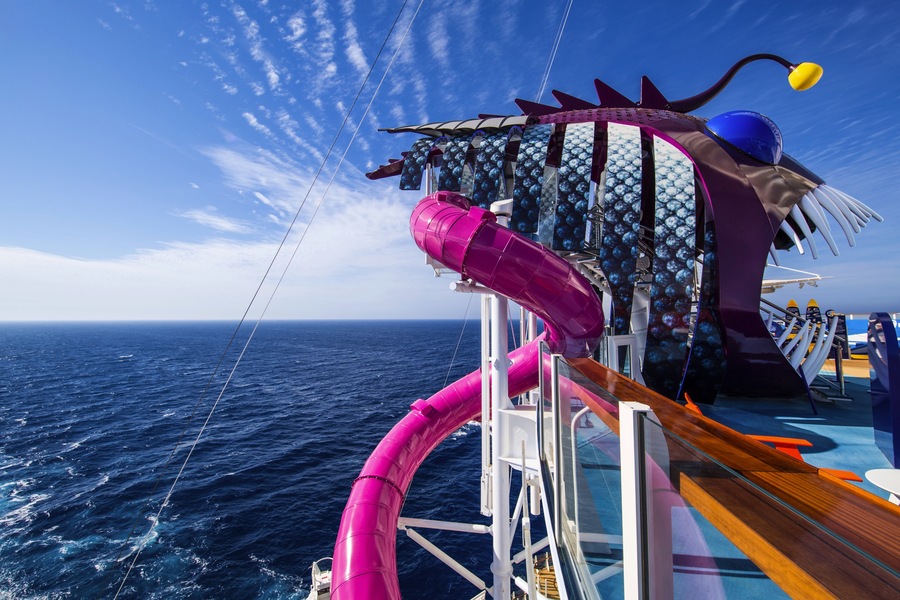 RCI Harmony of the Seas Ultimate Abyss.jpg